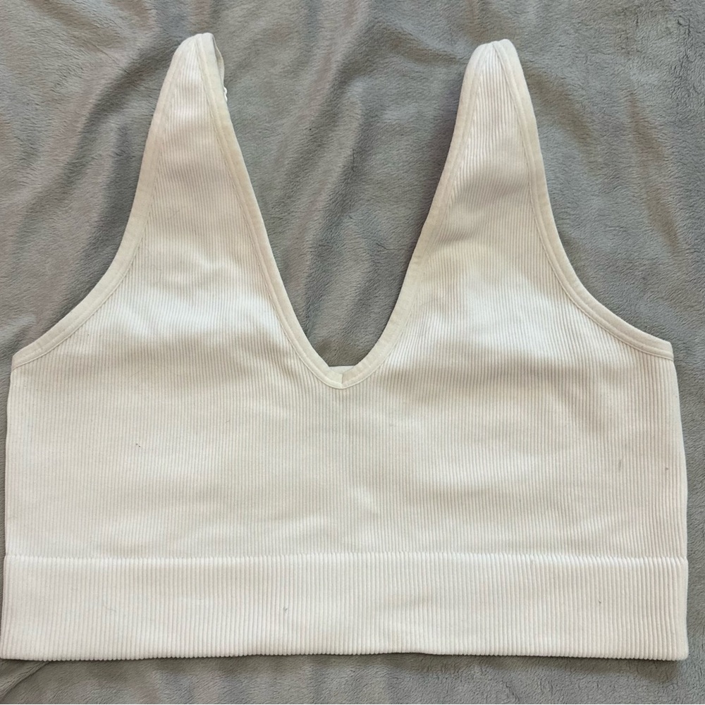 Cream Ribbed V-Neck Crop Top